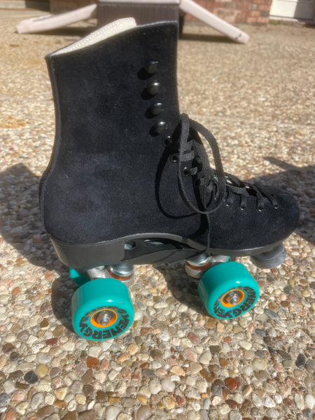 Riedell Zone Roller Skate Set With Up Grade Adjustable Toe Stop